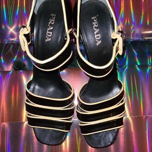 Vintage Prada Black Cream Patent Leather Sandal Heels Size 38.5